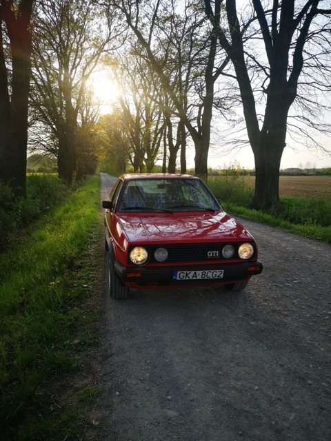 VW Golf II GTI restauracja